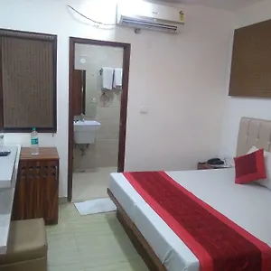 Hotel S.p.b 87, Delhi (National Capital Territory of India)