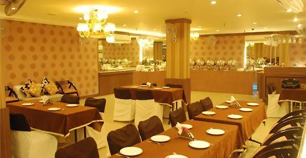 Hotel Picasso Paschim Vihar Delhi - Couple Friendly Local Ids Accepted