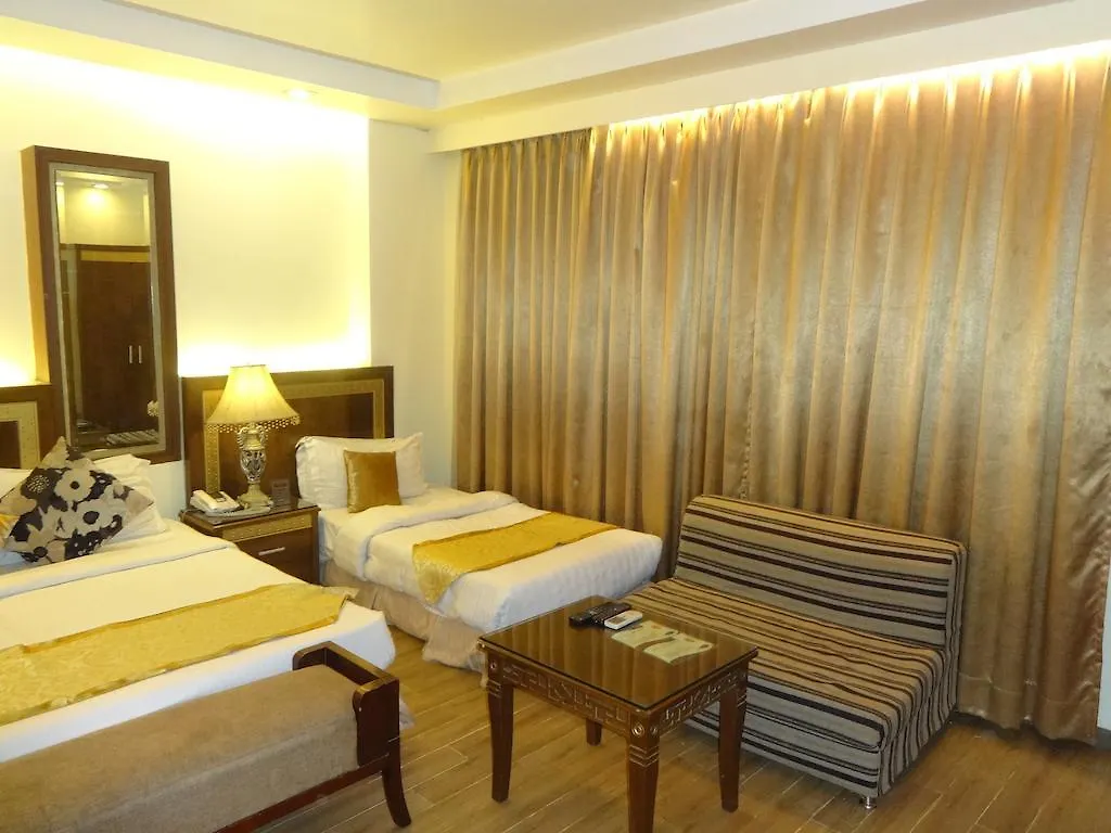 Hotel Picasso Paschim Vihar Delhi - Couple Friendly Local Ids Accepted