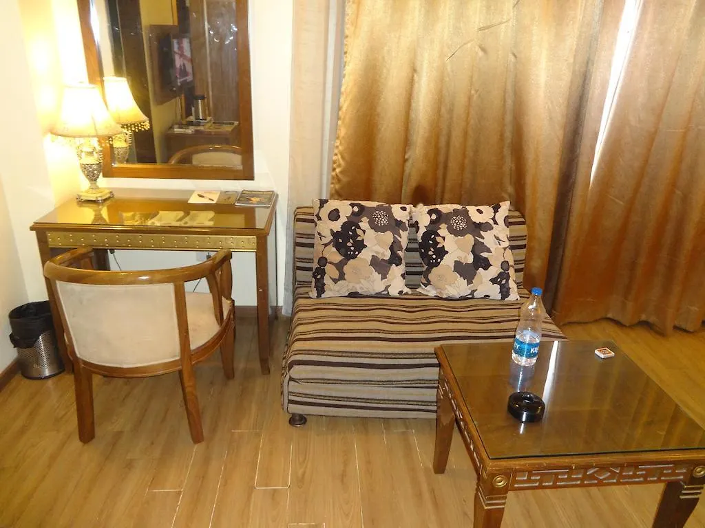 Hotel Picasso Paschim Vihar Delhi - Couple Friendly Local Ids Accepted