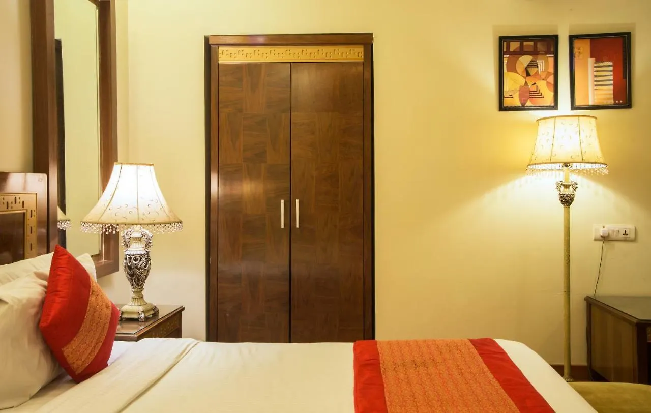 Hotel Picasso Paschim Vihar Delhi - Couple Friendly Local Ids Accepted