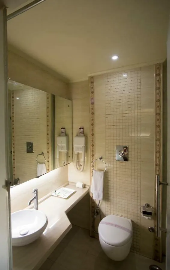 Hotel Picasso Paschim Vihar Delhi - Couple Friendly Local Ids Accepted  Delhi (National Capital Territory of India)